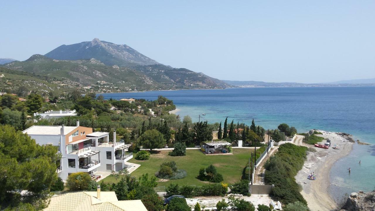 Beautiful House By The Sea,Loutraki Skaloma.别墅 外观 照片